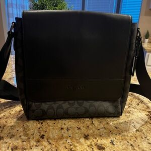 Coach Houston Map Bag in Gunmetal/Charcoal/Black